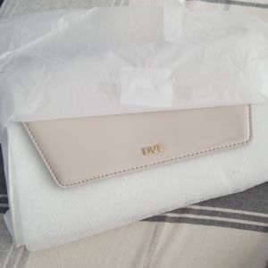 NWT DVF Uptown Clutch